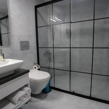 Rodis Hotel 3*