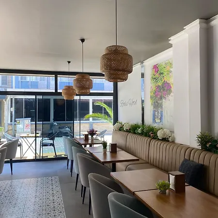 Rodis Hotel